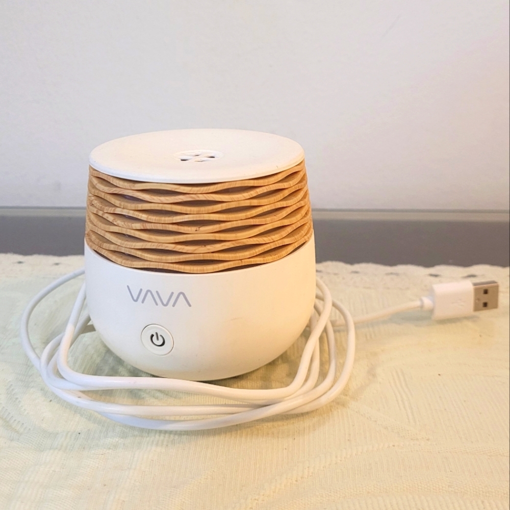 Essential oil diffuser/humidifier